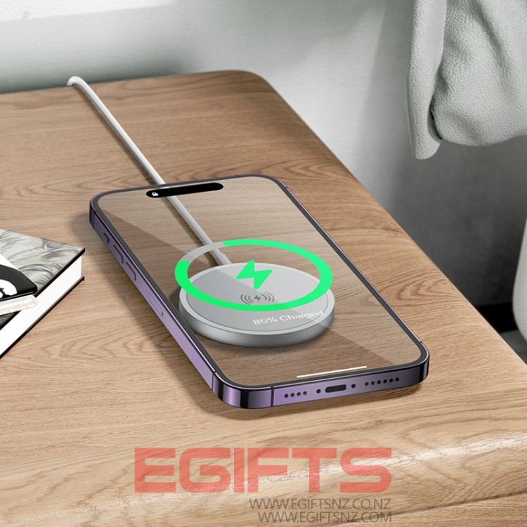 BQ32 Original Series 15W MagSafe Magnetic Wireless Charger - Image 2