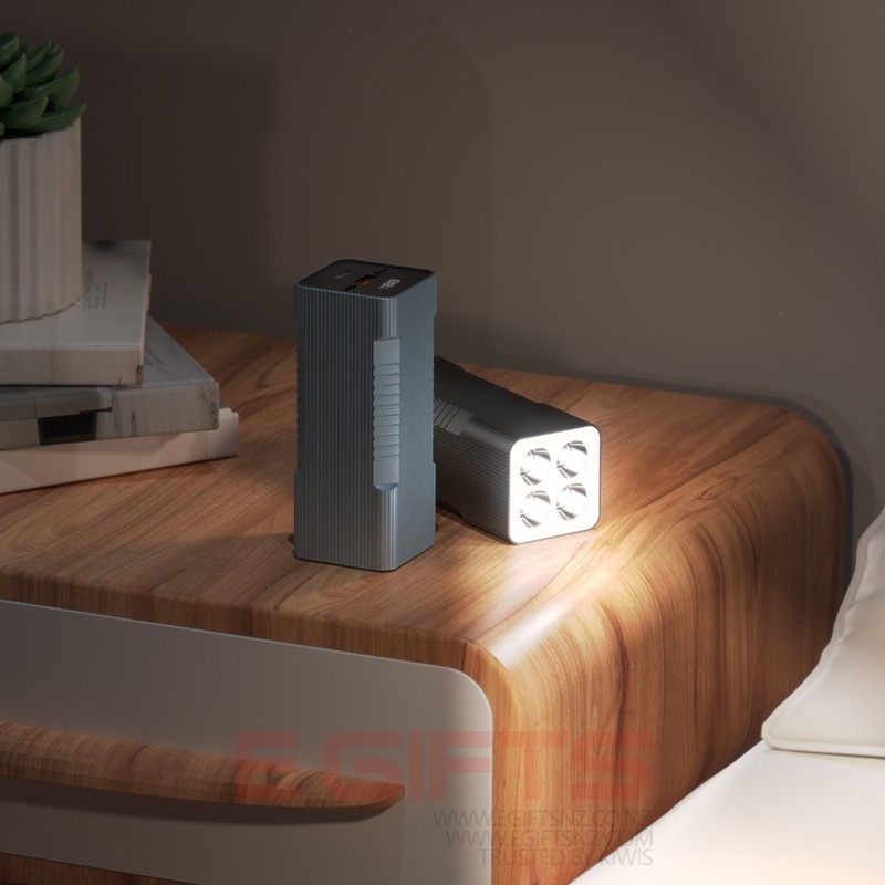 HOCO Power Bank 10000mAh Portable External Battery Q15 Flashlight 22.5W - Image 3