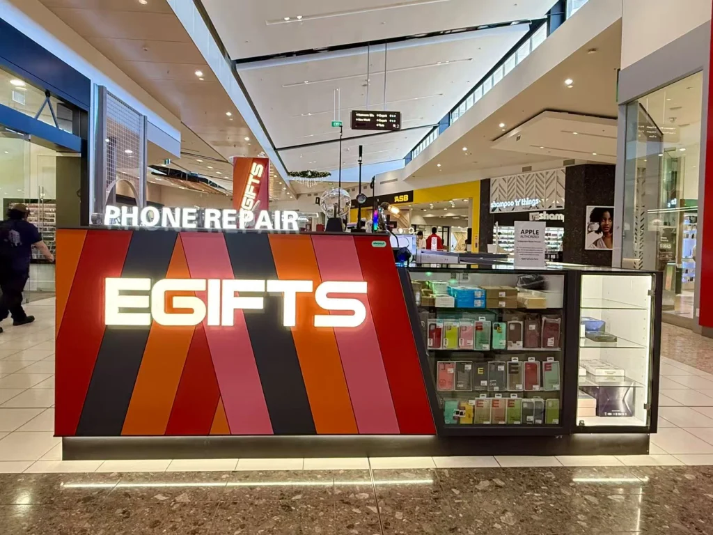 EGIFTS Albany kiosk smartphone repair service